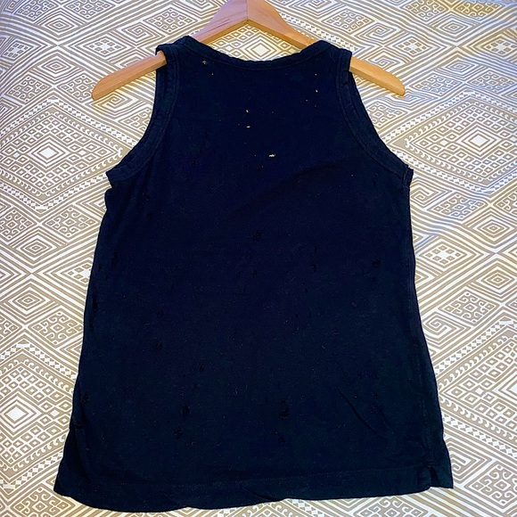 Deep Holes Scoop Neck Tank Top - Picture 5 of 8